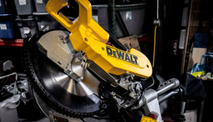 What Type Of Screws For Dewalt Dws779 Yellow